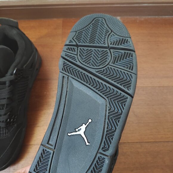 Men Air Jordan 4 Retro 'Black Cat' Sneakers - Picture 2 of 5